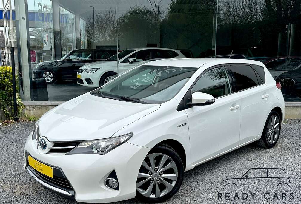 Toyota Auris HEV 1.8i HSD Dynamic CVT
