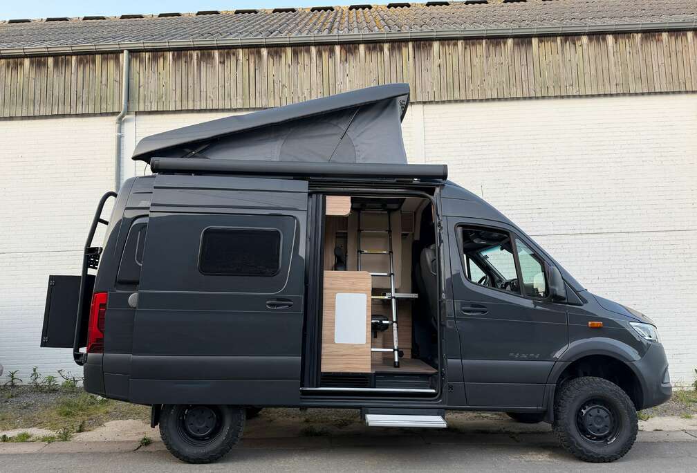 Mercedes-Benz HYMER Grand Canyon S 4x4 LITHIUM+SOLAR  GARANTIE 12M.