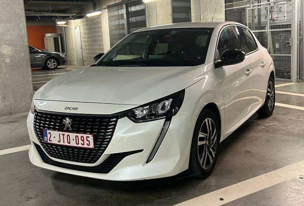 Peugeot 1.2 100pk Allure Pack | camera | Climate Control