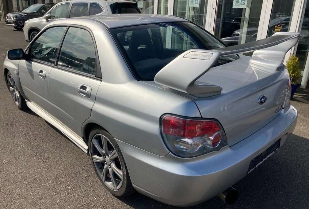 Subaru 2.5 FRONT-INTER-COOLER STI-LOOK