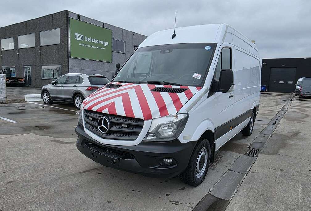 Mercedes-Benz 316 (Stock ID 98537)