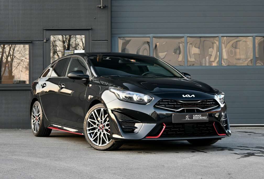 Kia 1.6Turbo GT - Automaat - JBL - Camera - Facelift