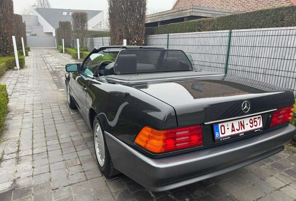 Mercedes-Benz cabriolet