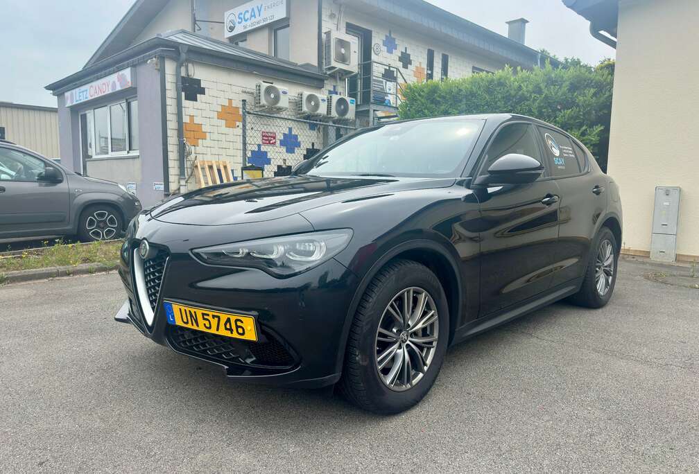 Alfa Romeo Stelvio 2.0 Turbo 16V AT8-Q4 Sprint