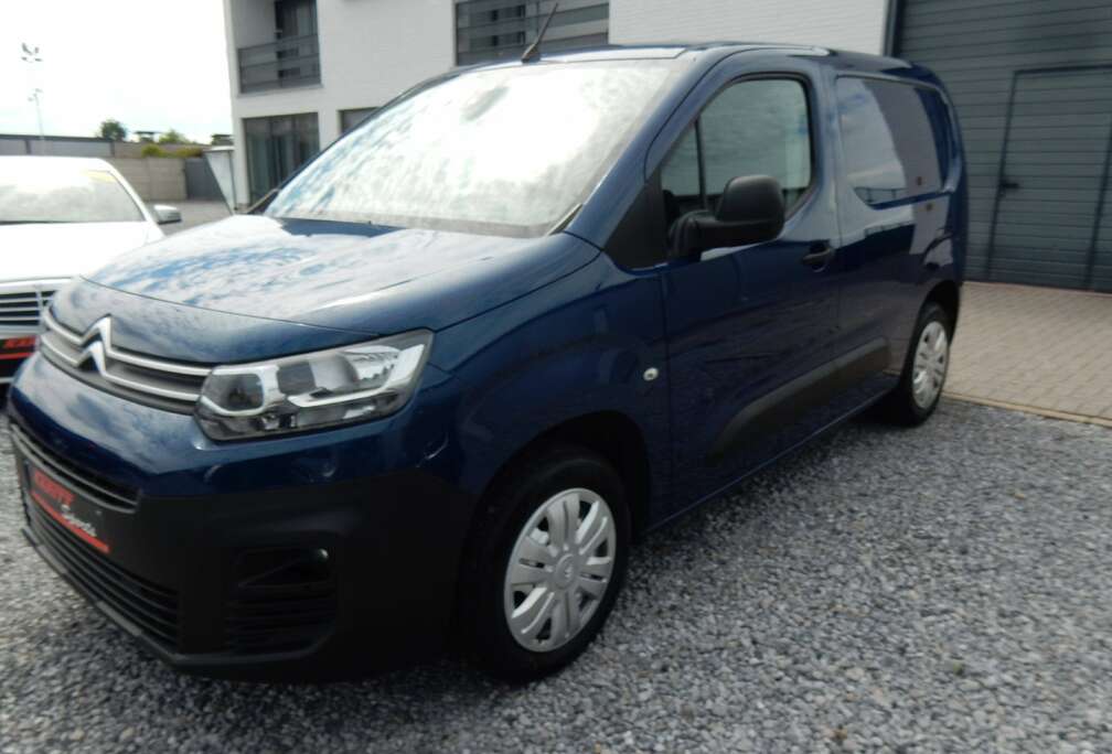 Citroen 1.5 130pk  3 zitplaatsen zij+achterruiten