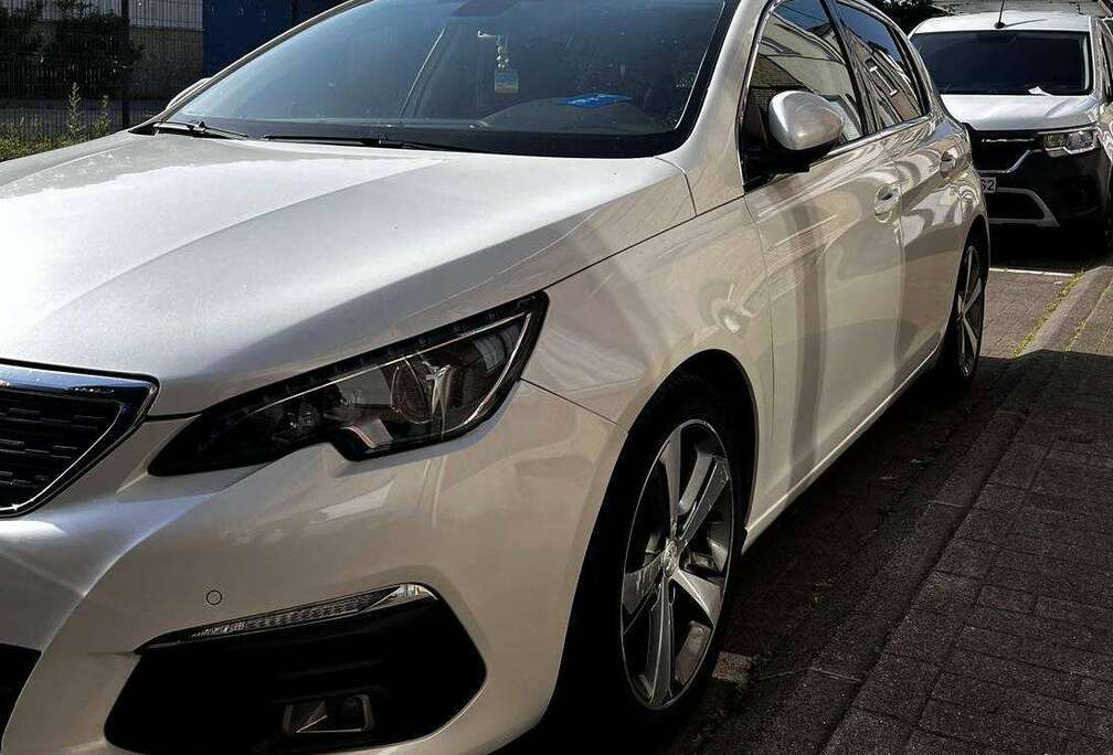 Peugeot 308 1.2 PureTech Allure