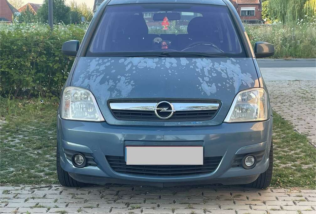 Opel 1.4i Cosmo