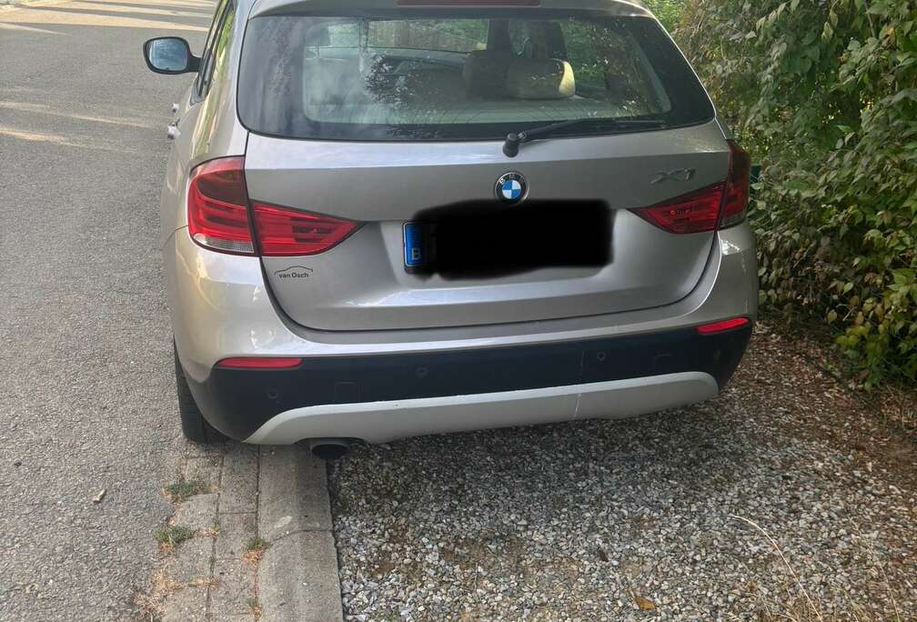 BMW 2.0iA sDrive18