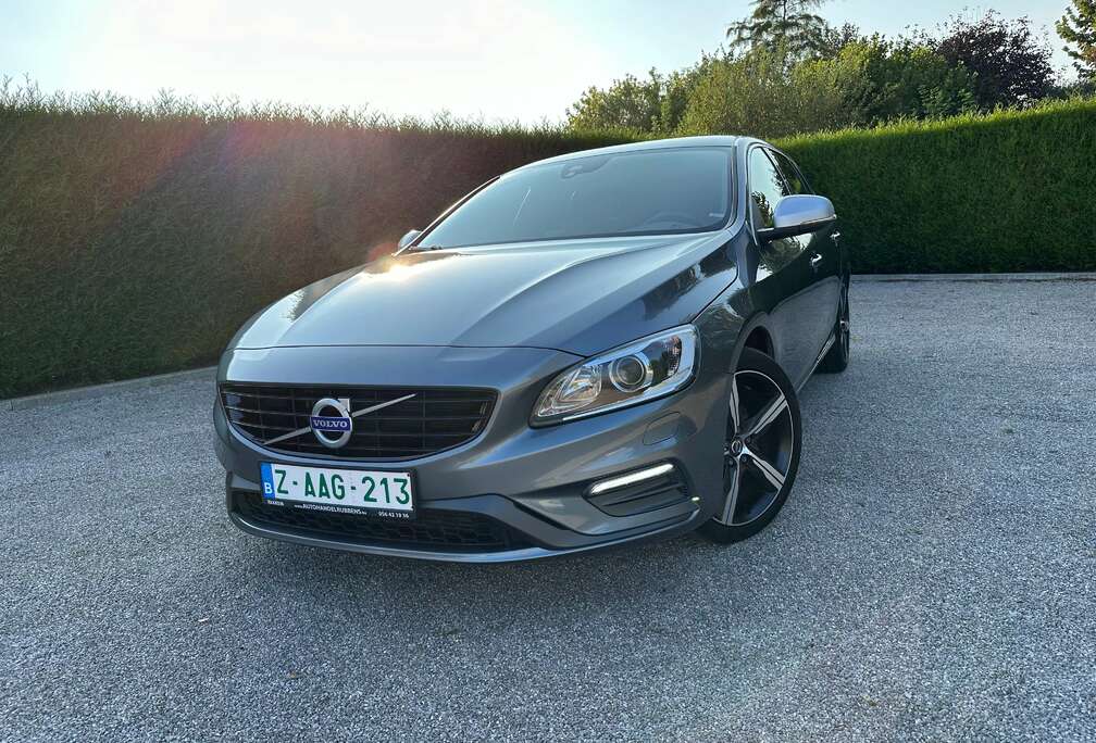 Volvo 2.0 D4 R-Design Geartronic