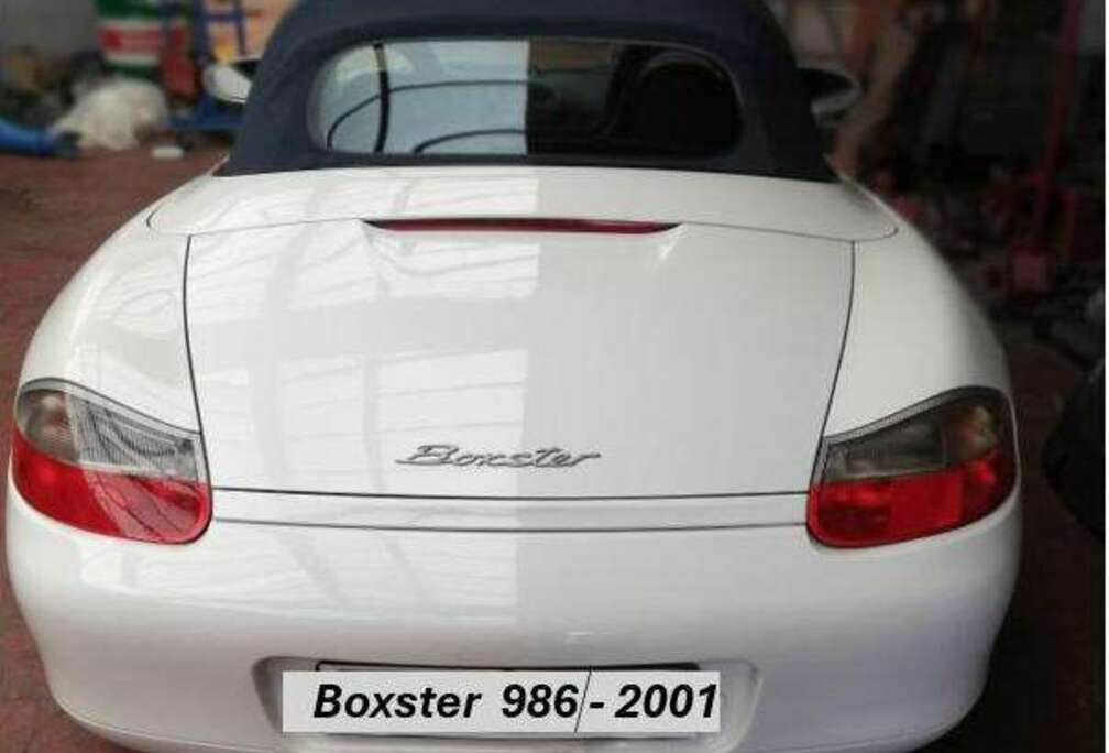 Porsche 2.7i Tiptronic S