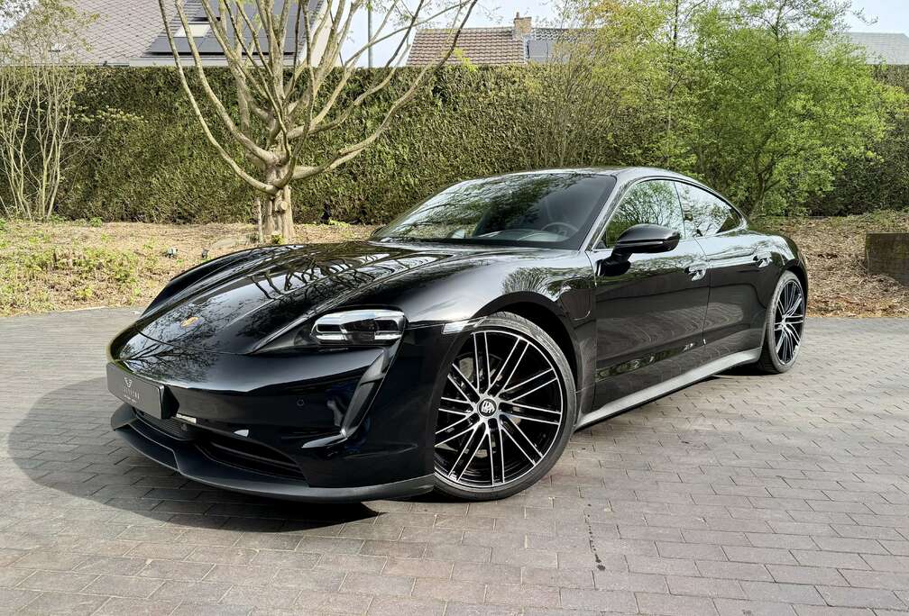 Porsche 93.4kWh/Pano/Innodrive/Head-Up/Stoelventilatie/...