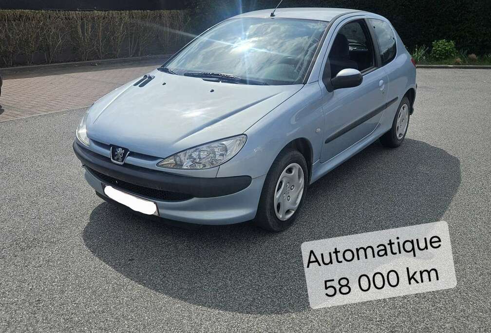 Peugeot 58 000 km Automatique Prete a immatriculé