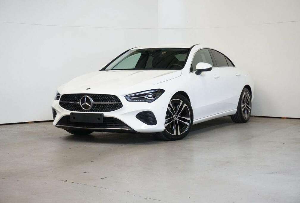 Mercedes-Benz TREKHAAK WEGKLAPBAAR - DISTRONIC