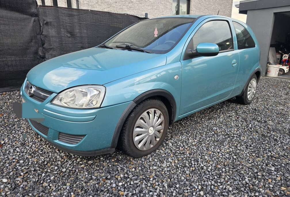 Opel 1.2i Cosmo