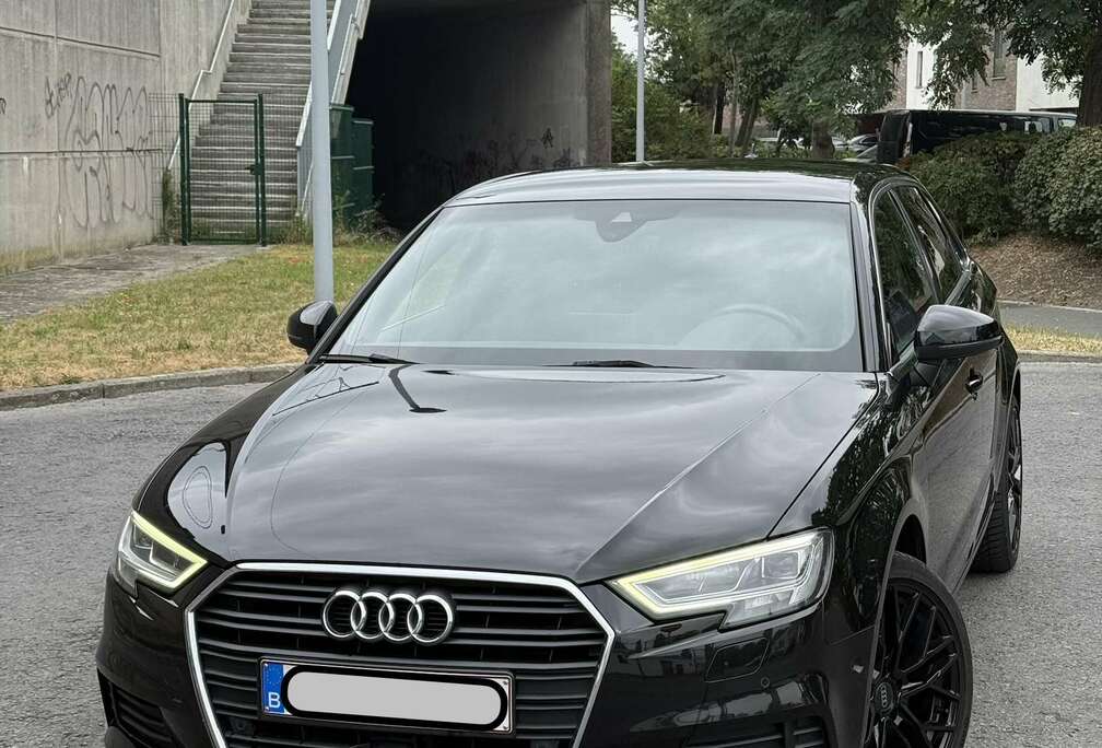 Audi Sportback 1.6 TDi Business Edition S tronic