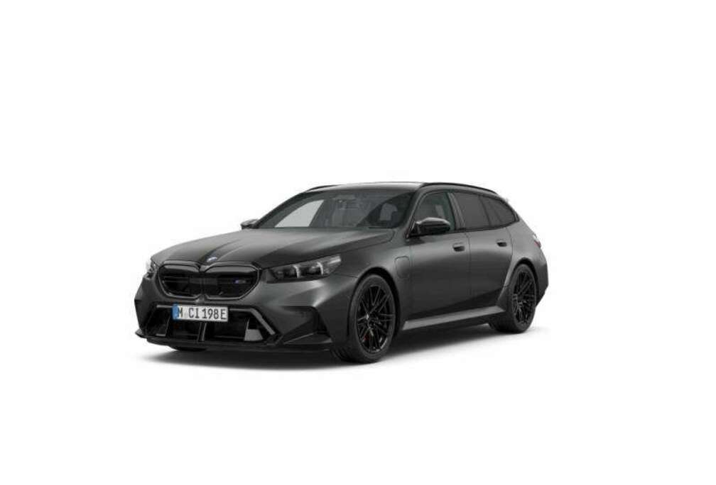 BMW M5 Touring | B&W | PANO | TREKHAAK |