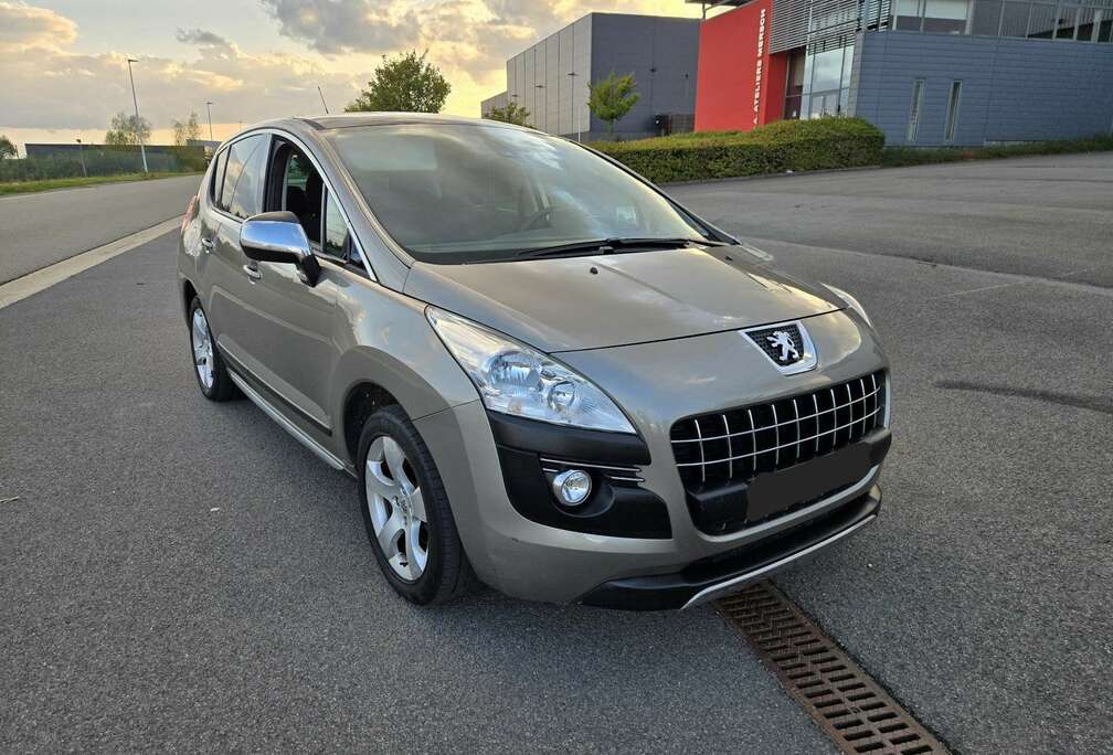 Peugeot 1.6 HDi 16V 112ch FAP BMP6 BLUE LION Premium