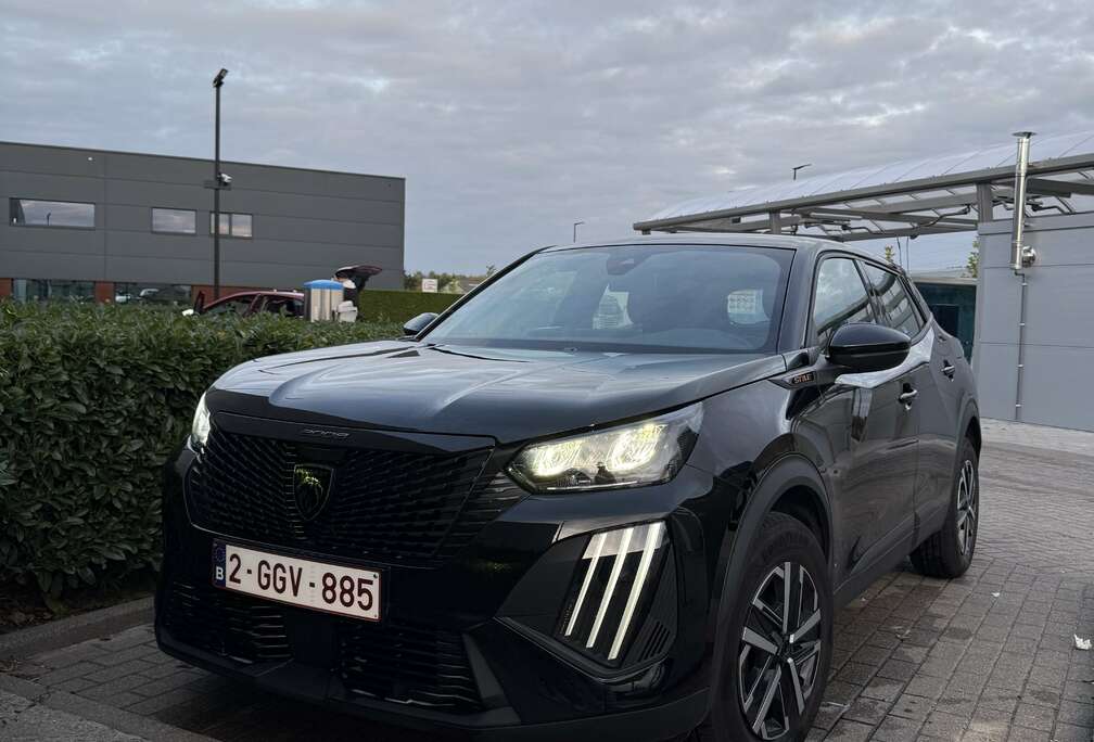 Peugeot Hybrid 136 e-DSC Style