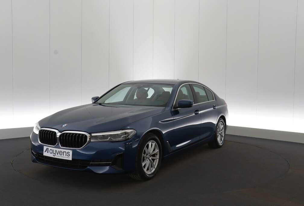 BMW 5 520dA Business LEDER/CUIR LED GPS PDC CAM Verw.