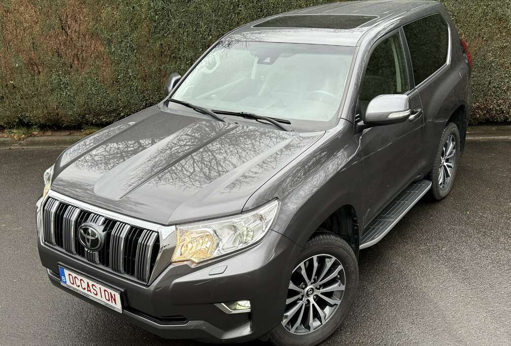 Toyota Style 2.8L Diesel 204 CV  AT 3 Portes