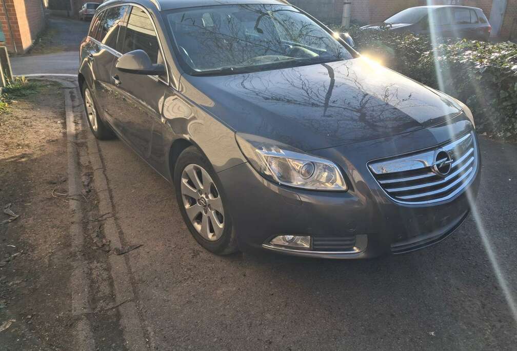 Opel Sports Tourer 2.0 CDTi Sport DPF