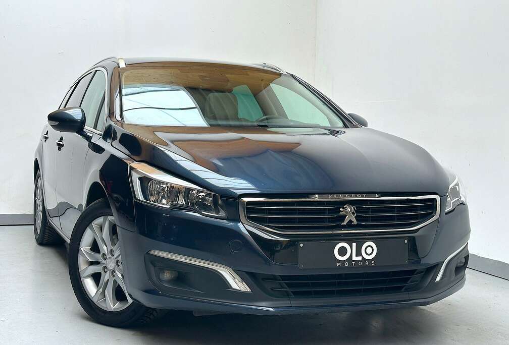 Peugeot SW 1.6 e-HDi Allure FULL OPTION *GARANTIE 12 MOIS*