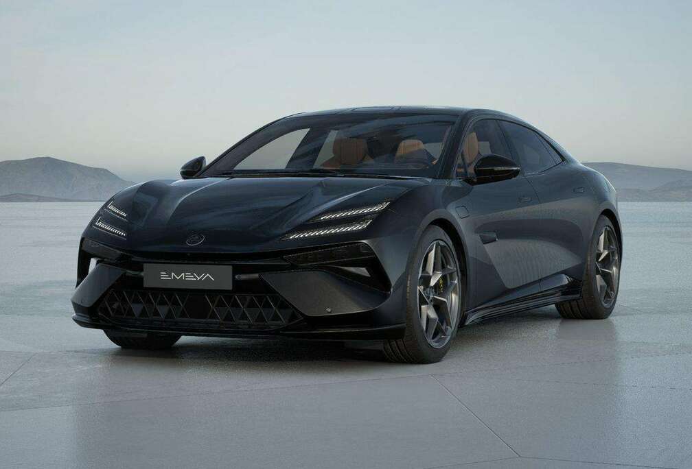 Lotus 600 GT SE - STELLAR BLACK - GOLD NAPPA LEATHER