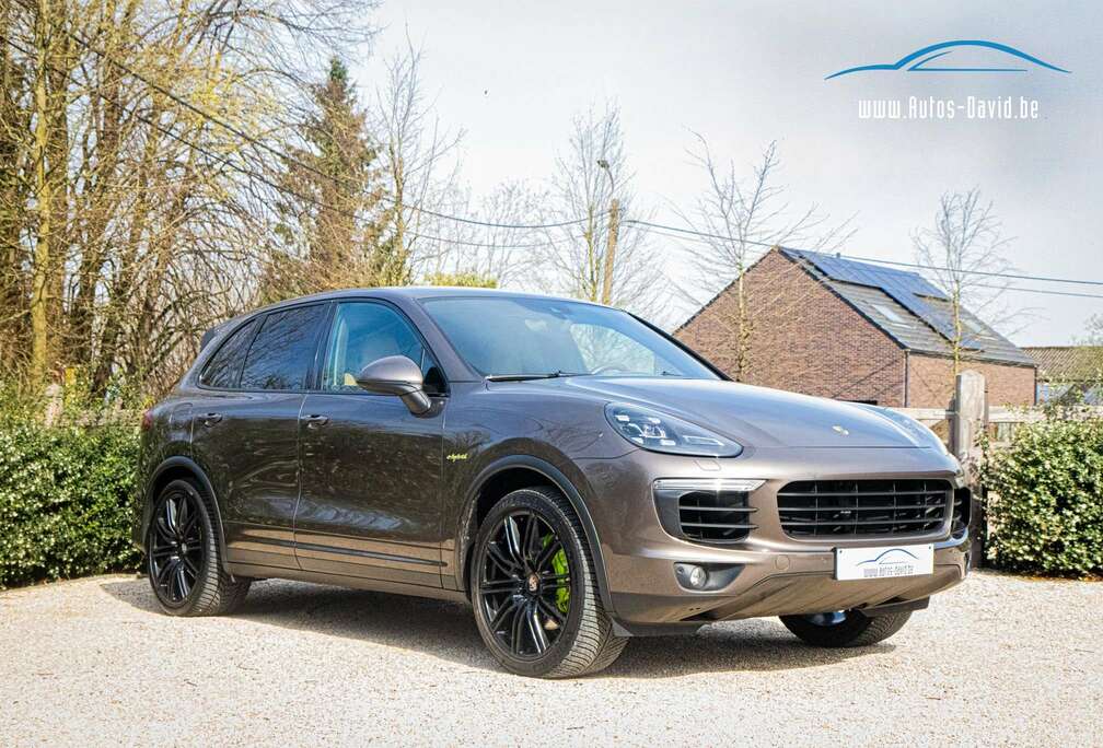 Porsche 3.0i V6 PHEV S Tiptronic 4X4 Plug-in / CAMERA