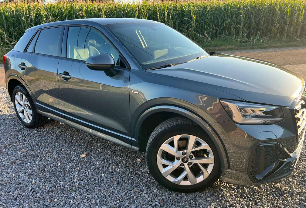 Audi 30 TDI S tronic line