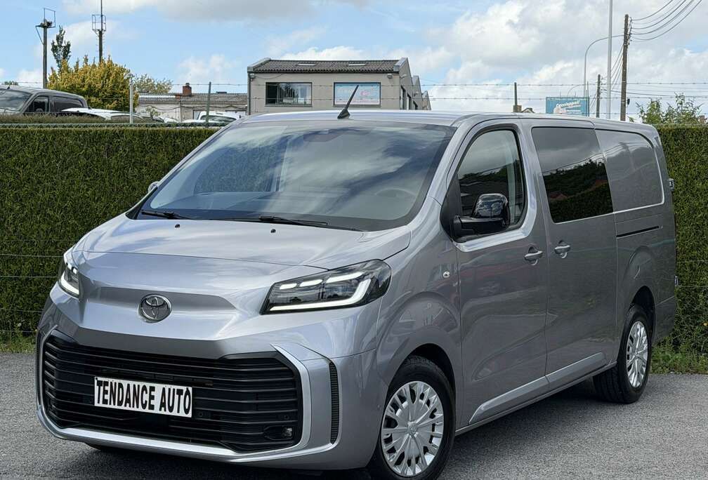 Toyota 2.0 D-4D Long Comfort - 5 Places Utilitaire - TVAC