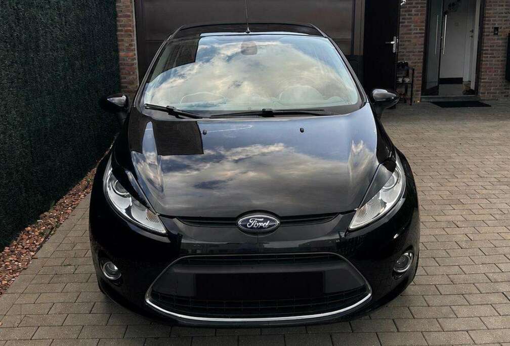 Ford Fiesta 1.6 TDCi Titanium ECOnetic DPF