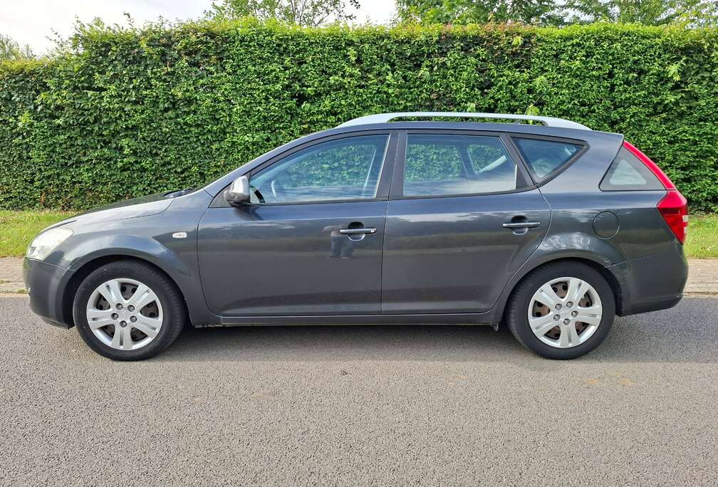 Kia Cee\'d 1.6 Turbo CRDi VGT LX