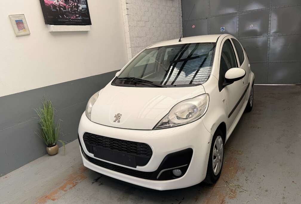 Peugeot 107 1.0i Automatique