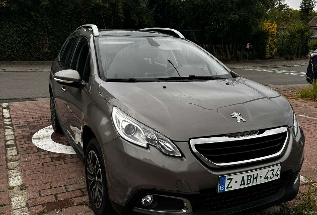Peugeot 120 VTI Automatik Allure