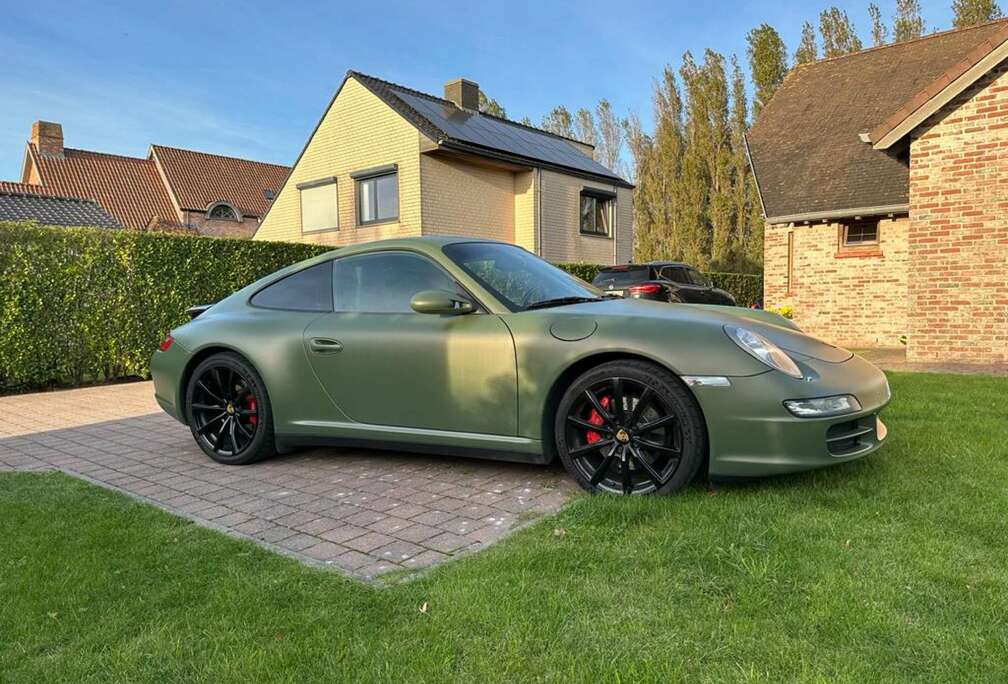 Porsche Carrera 4 S Tiptronic