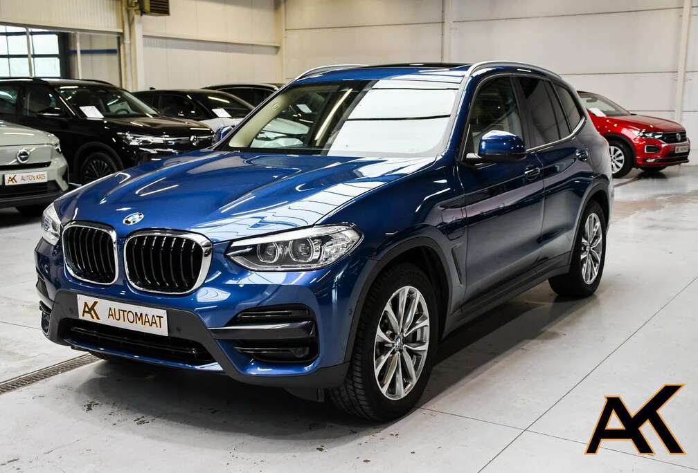 BMW X3 xDrive30e Aut. xLine - NAVI / PANO / CAMERA /CC