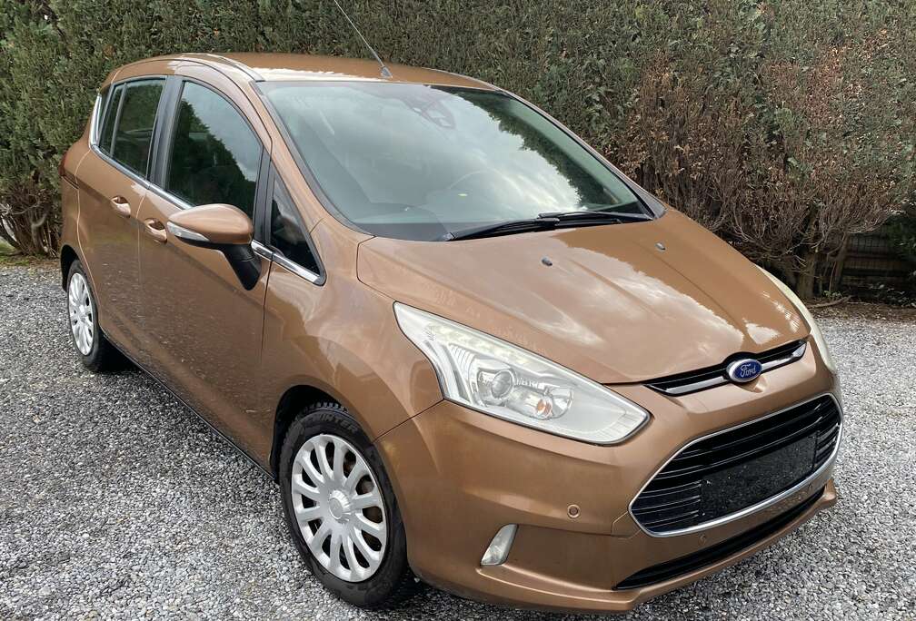 Ford 1.0 EcoBoost Titanium Lez ok rentre à Bruxelles