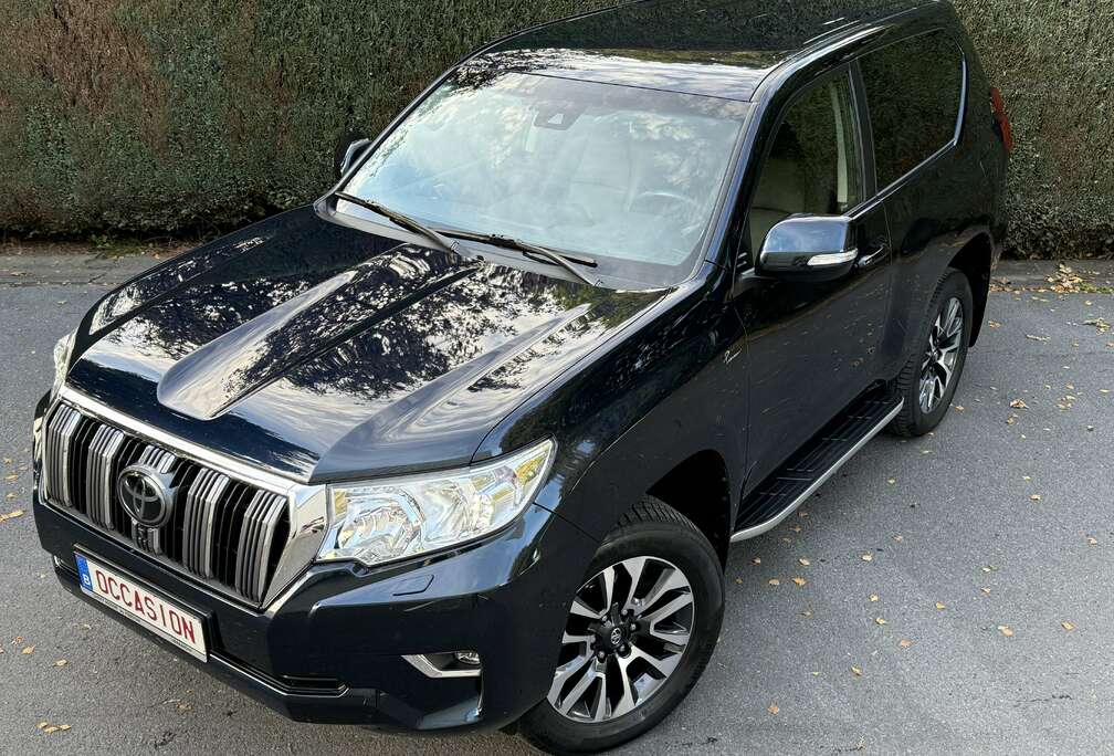 Toyota Style 2.8L Diesel 204 CV  AT 3 Portes