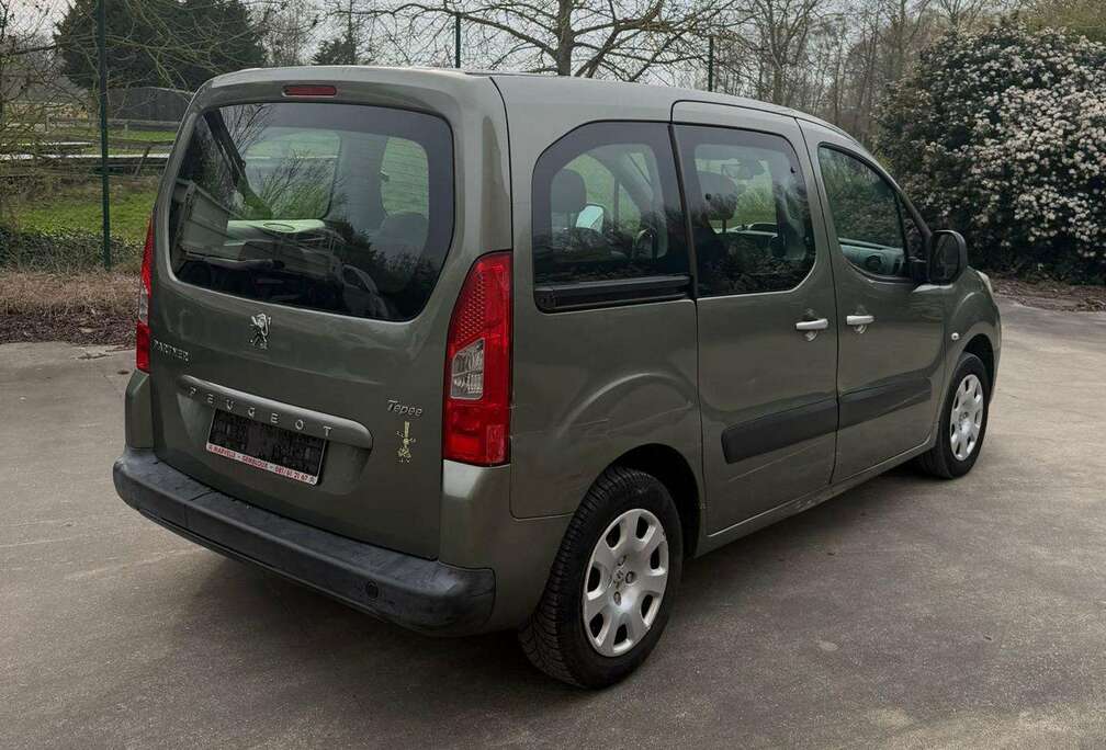 Peugeot Partner Tepee 1.6 HDi X-Line