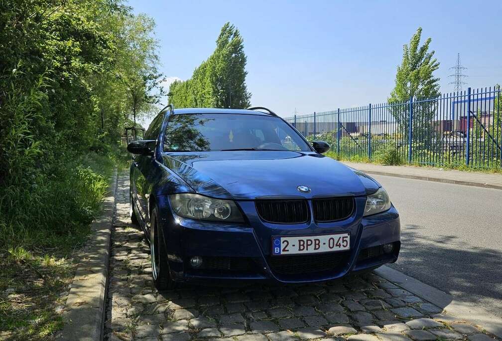 BMW 325i