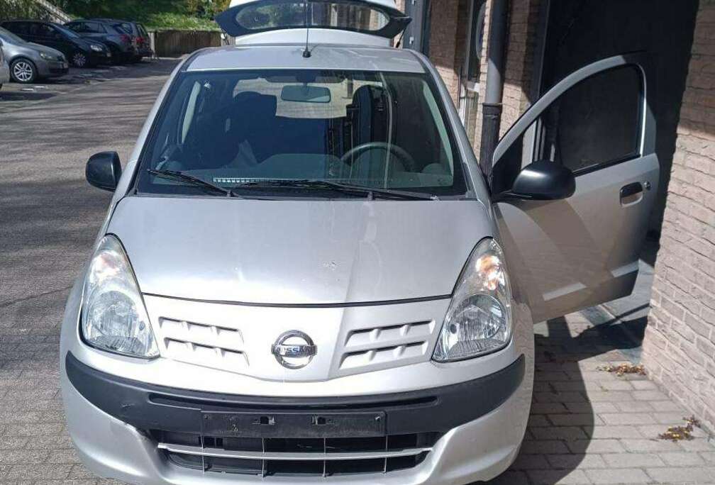 Nissan Pixo 1.0i