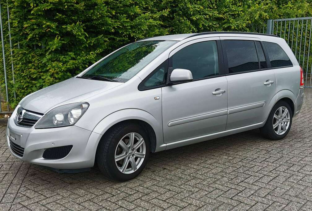 Opel Zafira 1.8i Enjoy