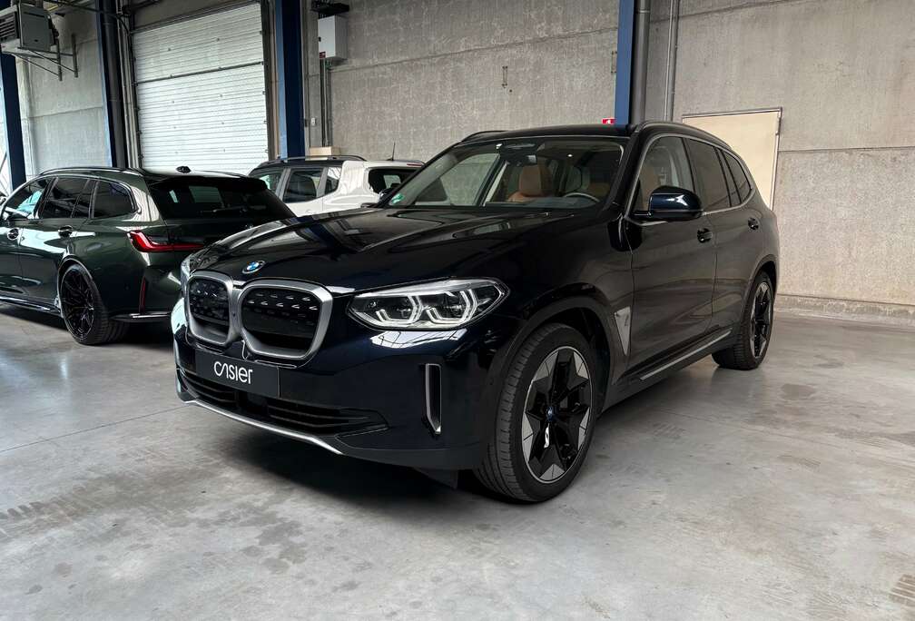 BMW Impressive l Pano l Trekhaak l Adaptive Cruise l Harman l Head-Up l Keyless l 360 Camera