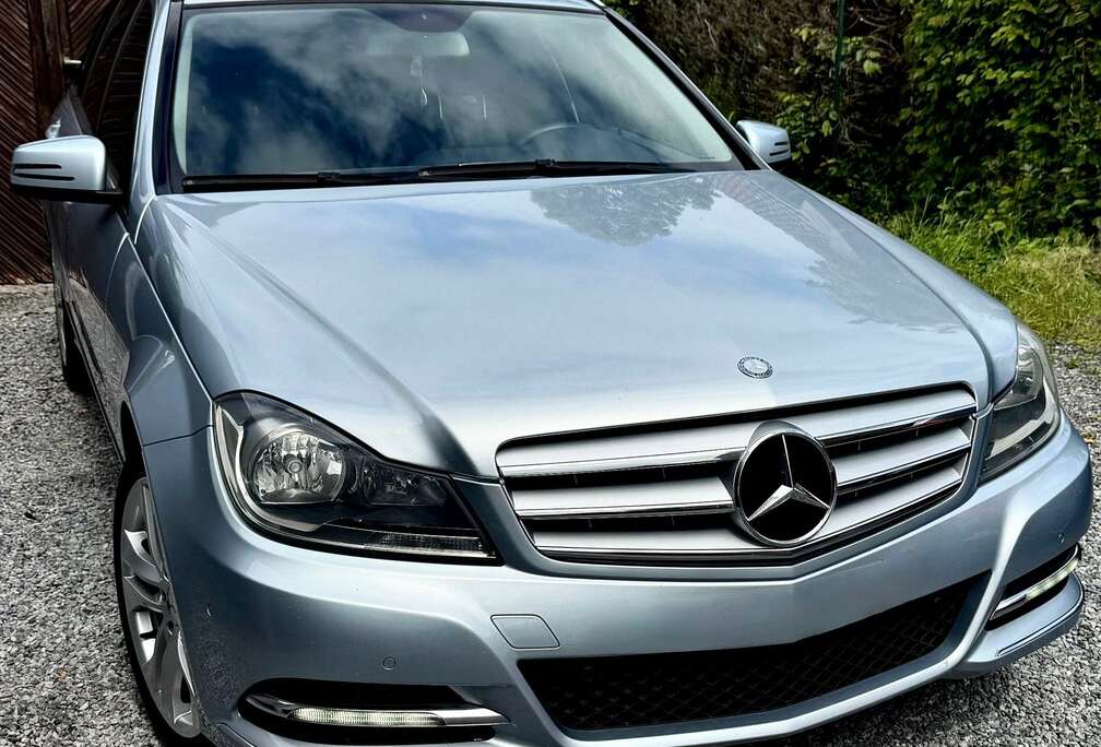 Mercedes-Benz 2.0 CDi 120CV BREAK PACK AVANTGARDE\