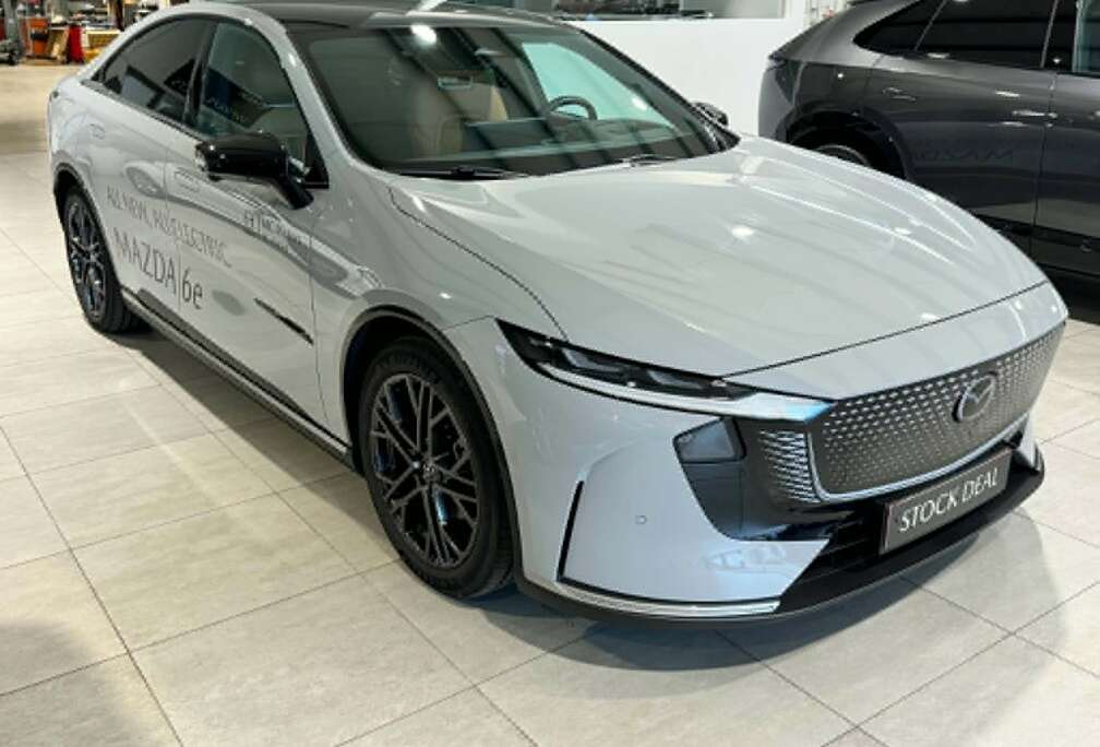 Mazda 6e 68.8 kWh Takumi Plus