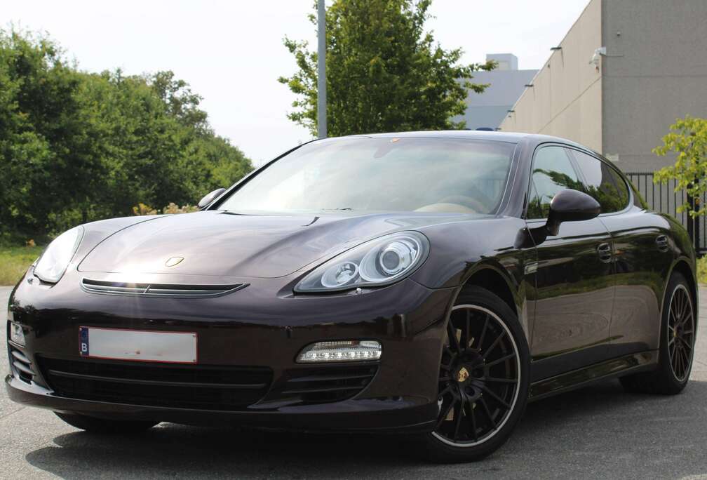 Porsche Panamera 3.0 D V6 DPF Tiptronic