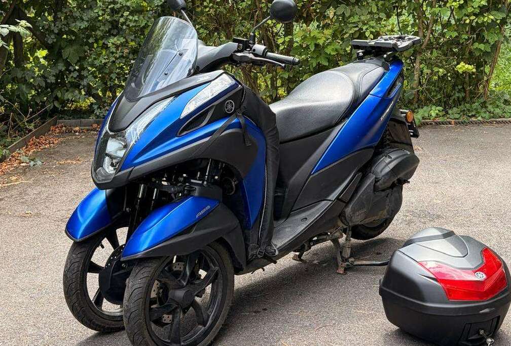 125