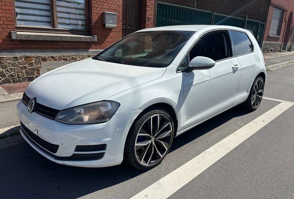Volkswagen Golf 1.6 CR TDi Trendline
