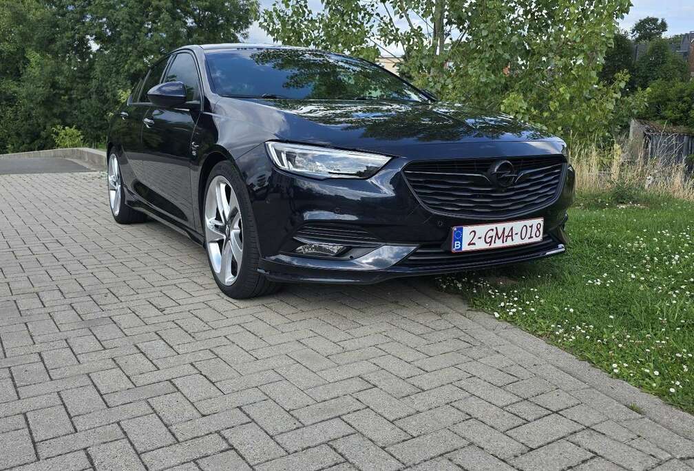 Opel Grand Sport 1.6 CDTI OPC LINE