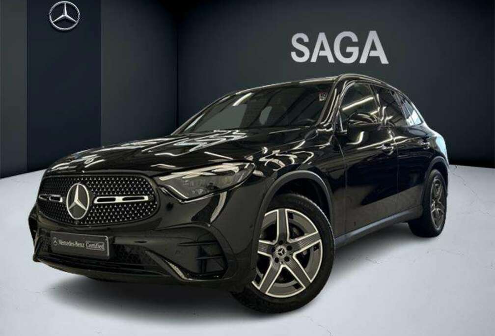 Mercedes-Benz d 4Matic AMG Line Toit Pano